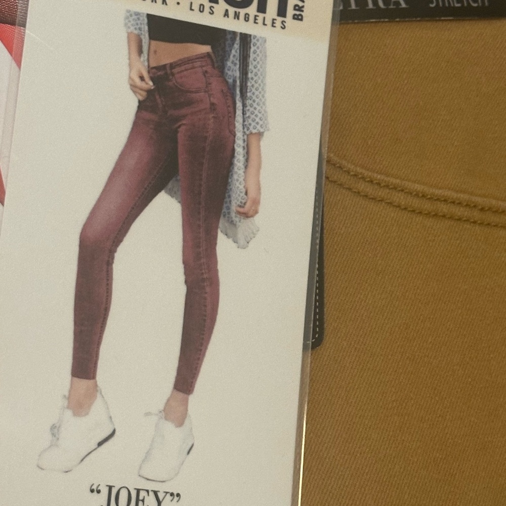 NWT Rewash Joey Jegging Raw Hem Mustard
Size 13